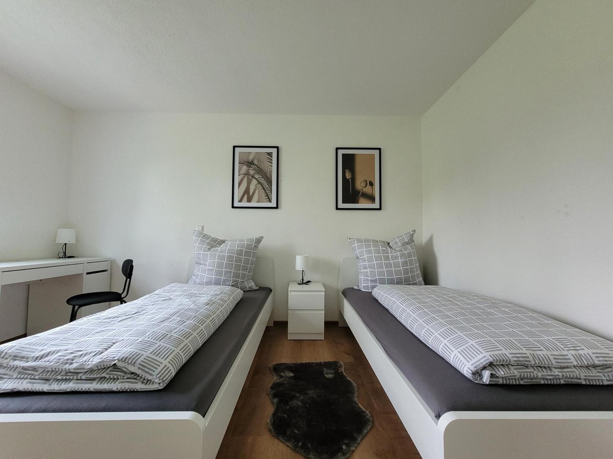 Living Flat, Eine Wohnung Mit Zwei Schlafzimmern Und Balkon Schorndorf  Zewnętrze zdjęcie