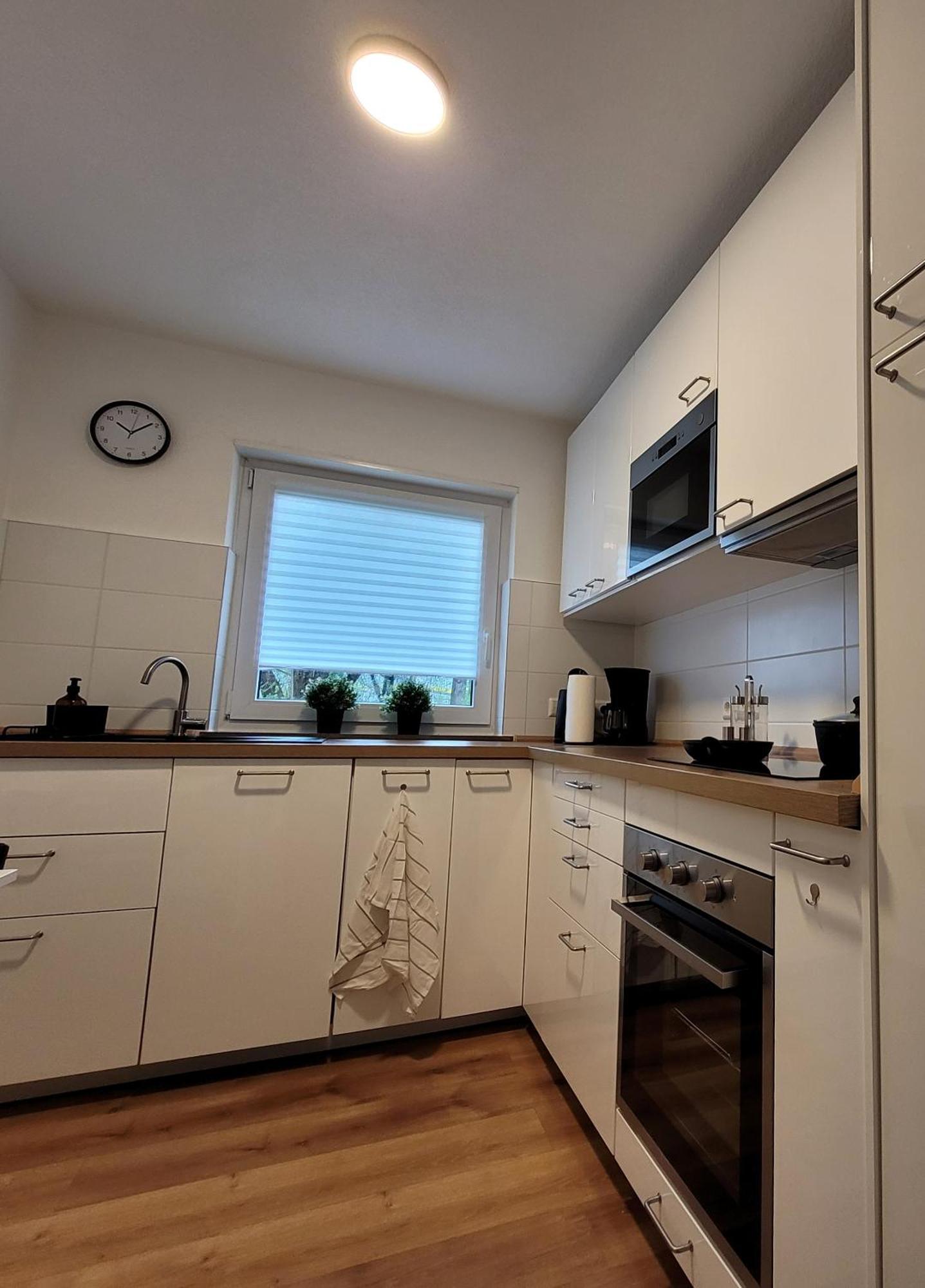 Living Flat, Eine Wohnung Mit Zwei Schlafzimmern Und Balkon Schorndorf  Zewnętrze zdjęcie